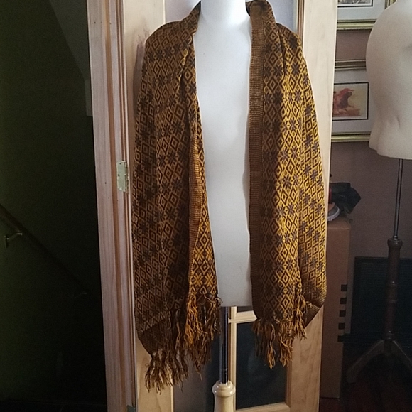 Handmade Mexican rebozo (shawl) - Picture 1 of 4